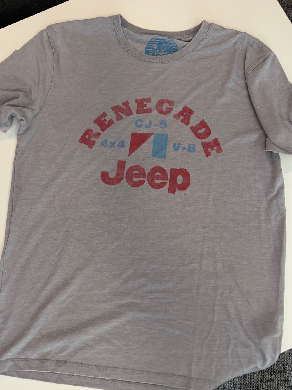 Jeep Renegade Lucky Brand Graphic Tee - Light Gray with Red & Blue Logo